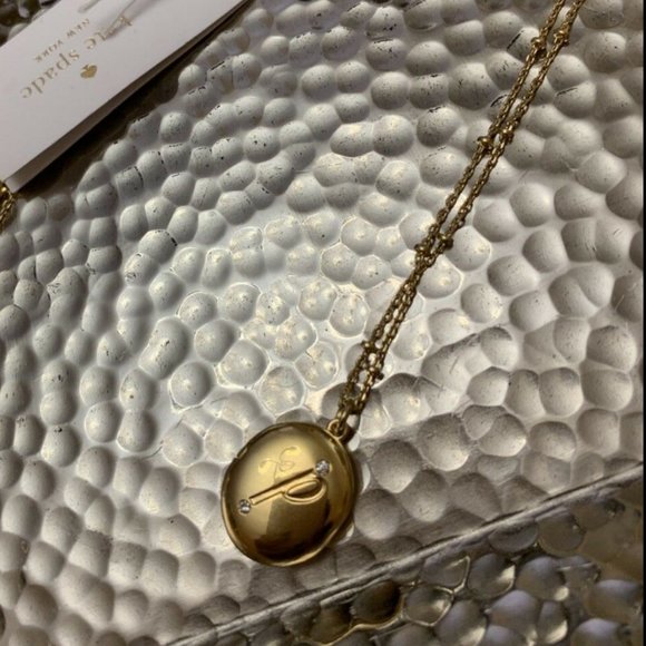 kate spade forever mine initial gold locket pendant necklace "P" nwot - Picture 7 of 9